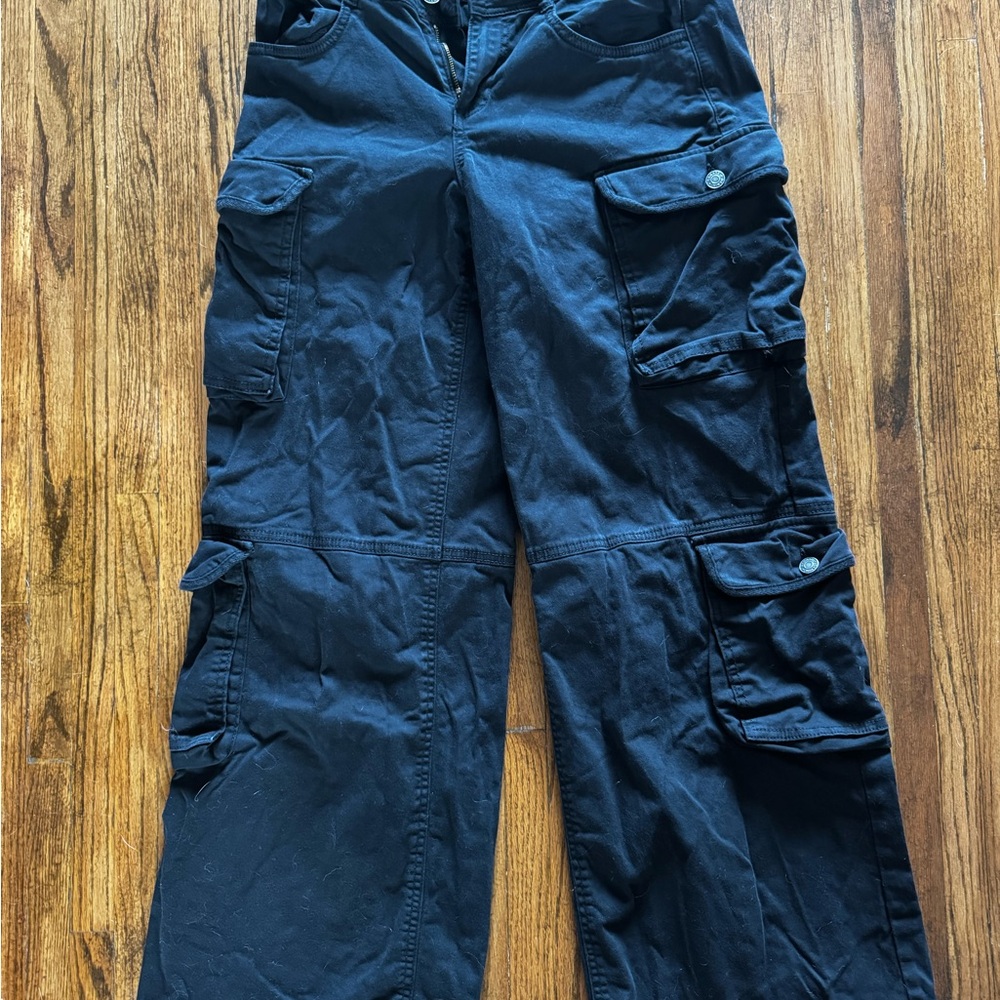 Garage Wide-Leg Cargo Pants